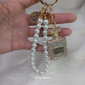 062 Perfume Bottle with White Rhinestones, Penny & Pearls Keychain / Bag Charm
